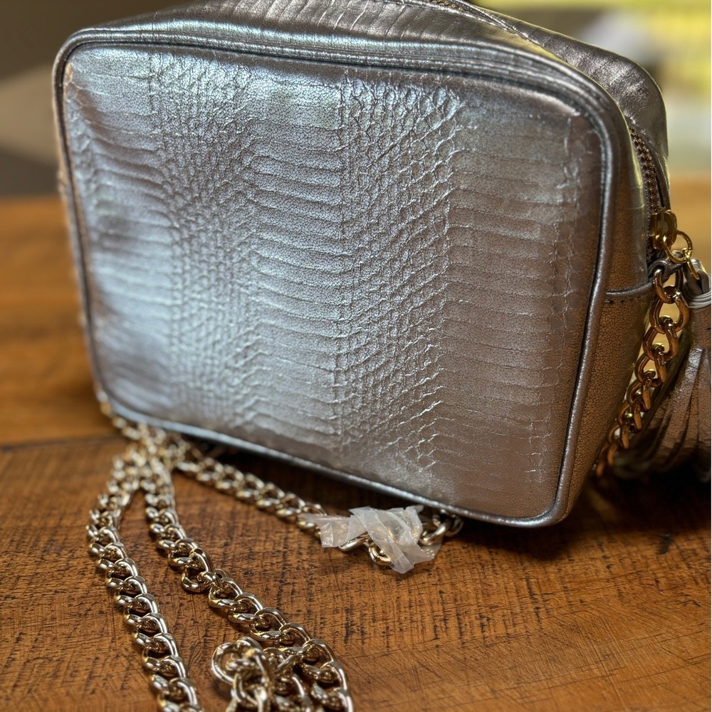NEW Victorias Secret Womens Silver Metallica Snakeskin Chain Crossbody Purse - Picture 7 of 11